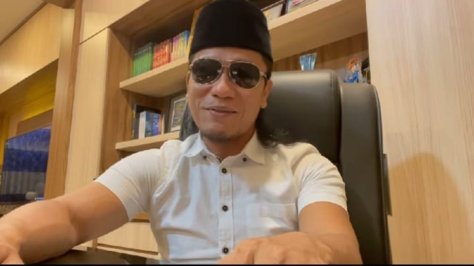90151-gus-miftah-instagram